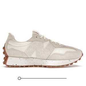 New Balance Women’s 327 Sneakers in Turtledove, size 8M